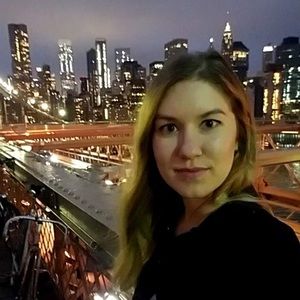 Meet your Posher, Andrea